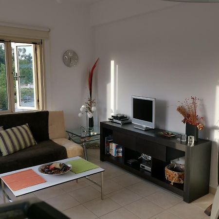 Garden Luxury Apartment Ayía Nápa Extérieur photo