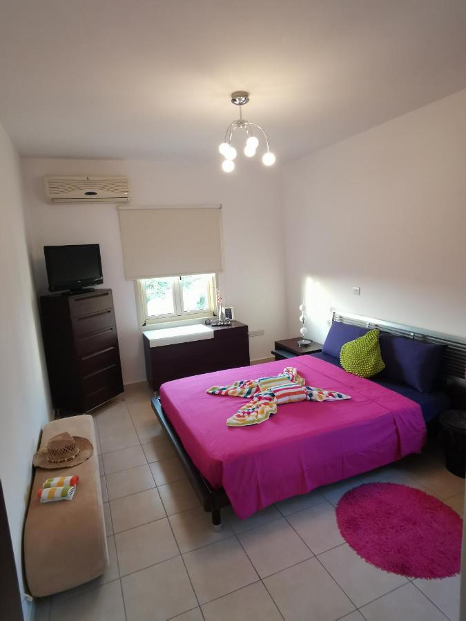Garden Luxury Apartment Ayía Nápa Extérieur photo